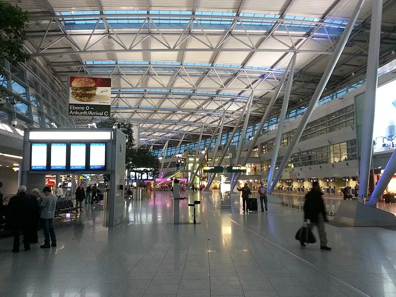 dusseldorf flughafen ankunft terminal