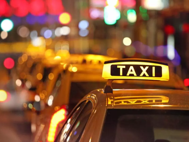 taxi schruns