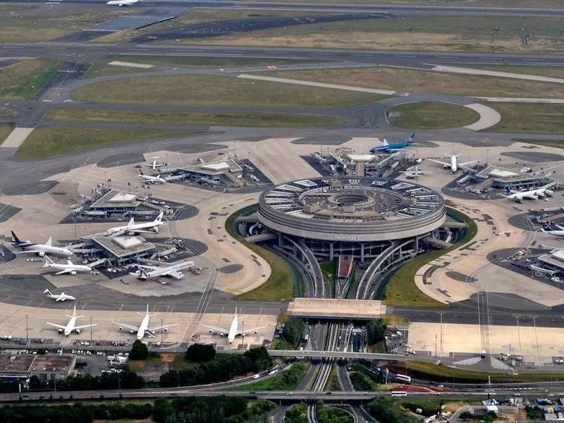 abflug flughafen paris