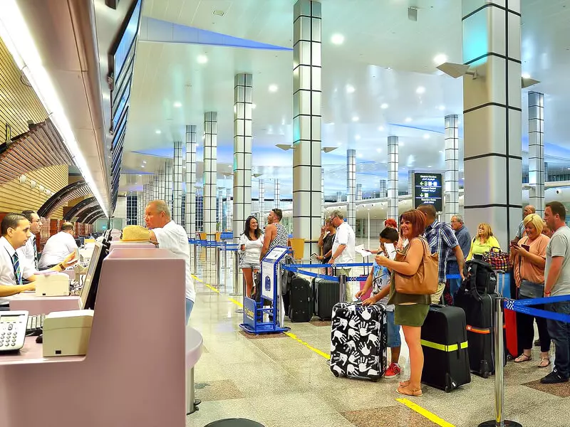 airport hamburg live