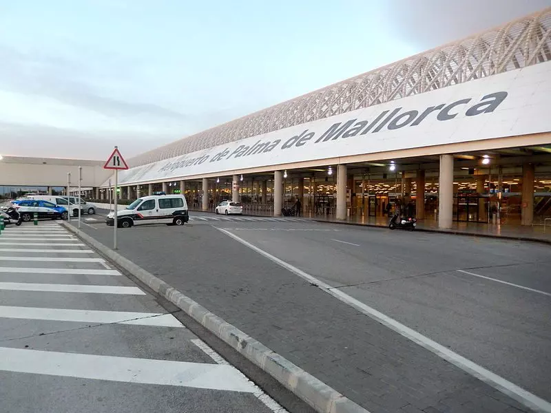 airport mallorca abflug